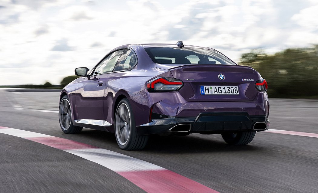 BMW M240i xDrive Coupé