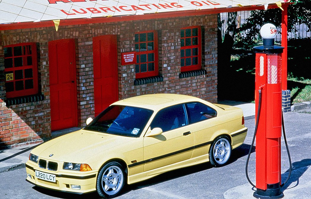 BMW M3 Coupe (1993)