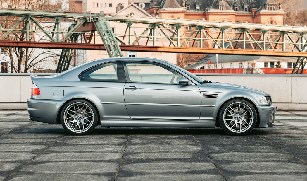 BMW M3 CSL (2003)