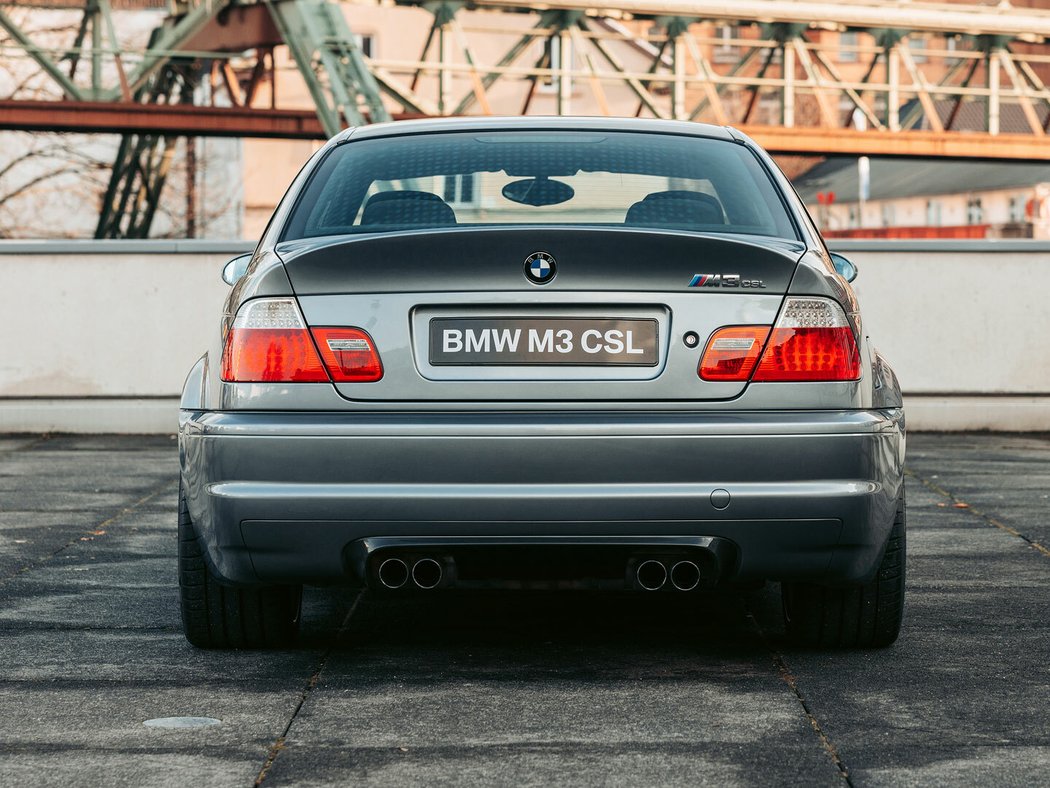 BMW M3 CSL (2003)