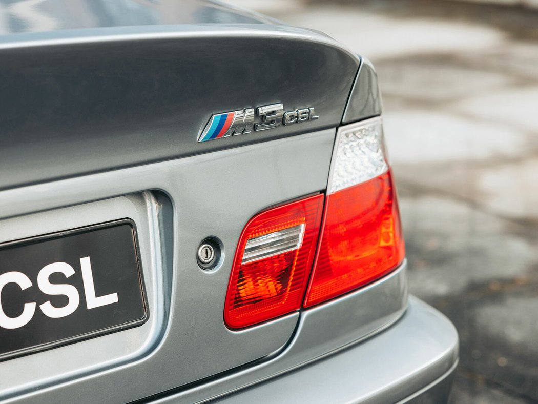 BMW M3 CSL (2003)