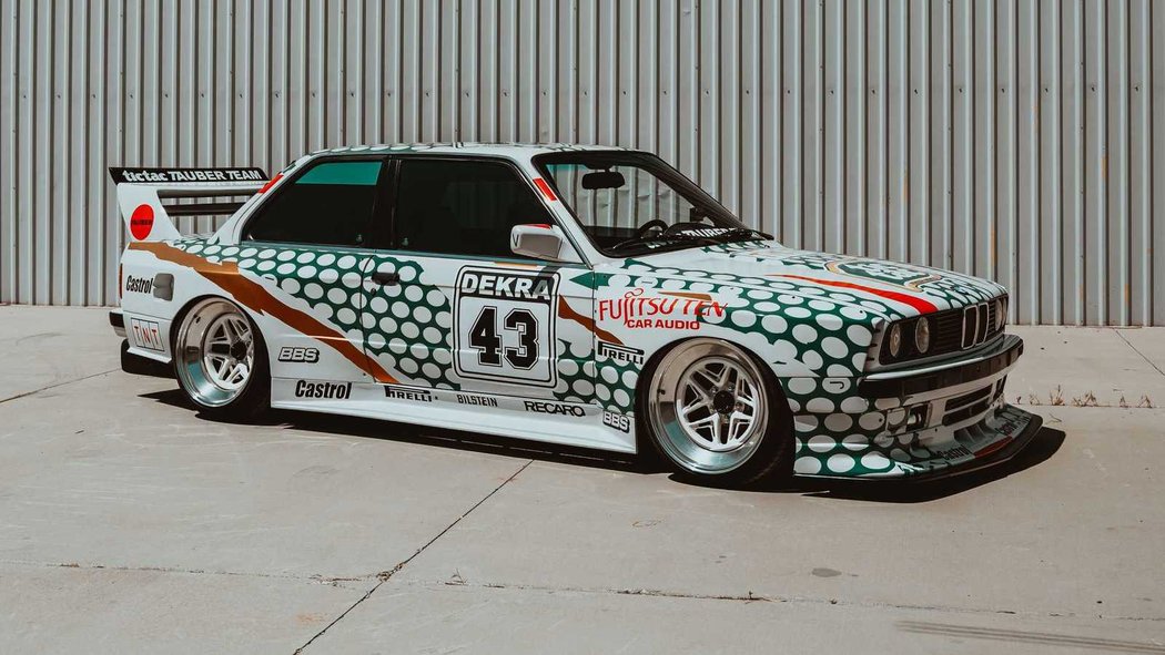 BMW M3 E30 Tic Tac