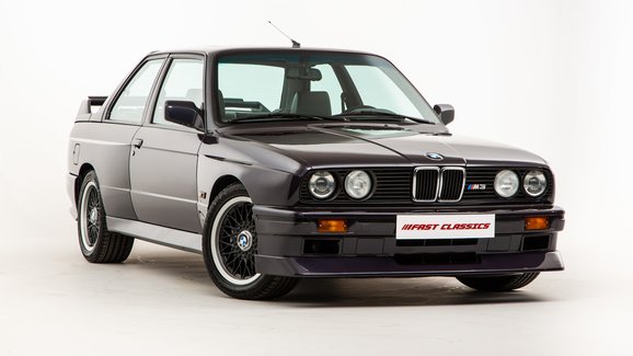 K mání je hezké BMW E30 M3 v limitované edici Cecotto. Ale ta cena...