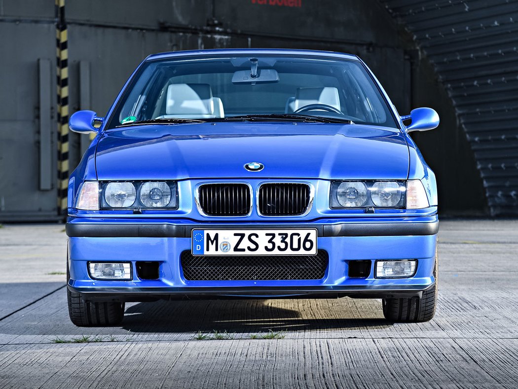 BMW M3 Sedan SMG (1996)