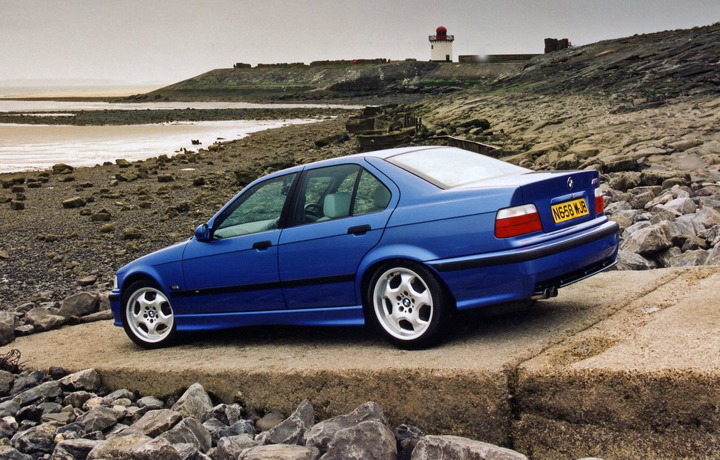 BMW M3 Sedan (1995)