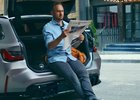 BMW v novém videu poodhalilo M3 Touring i elektrickou nabíječku