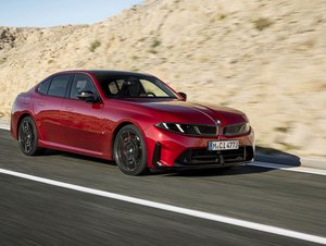 Nové BMW řady 3 oficiálně: S šestiválcem i na elektřinu. Uvnitř je všechno jinak