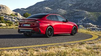 BMW M350 xDrive BMW M350 xDrive