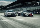 Nové BMW M4 Coupé poodkrývá tvář ve společnosti závodního BMW M4 GT3