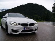 BMW M4 COUPÉ