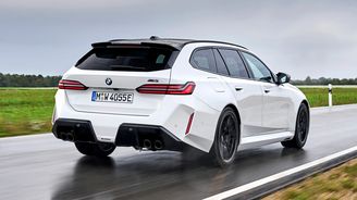 BMW M5 Touring Alpine white BMW M5 Touring Alpine white