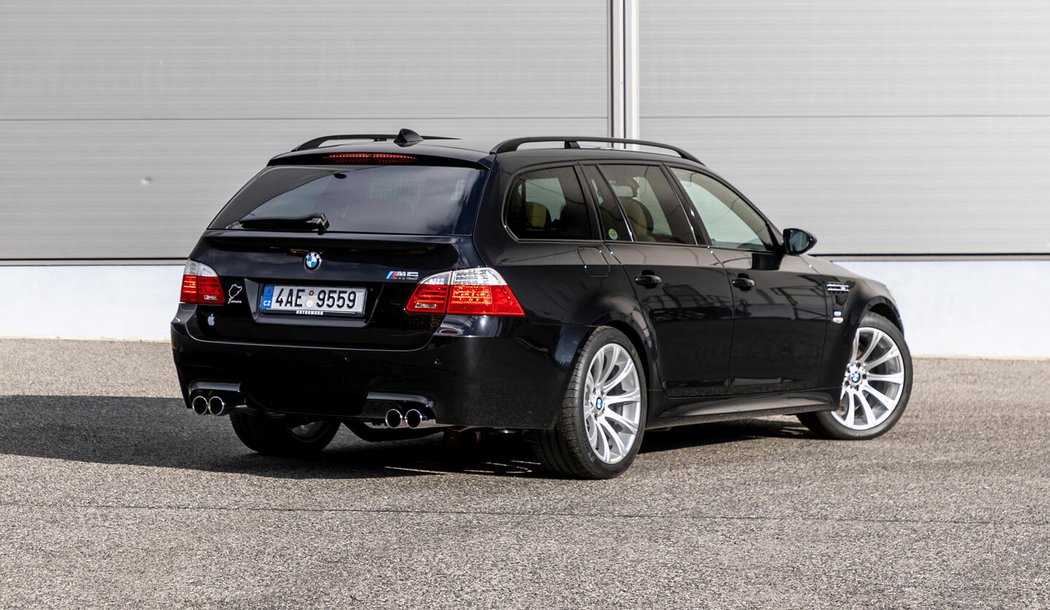 BMW M5 Touring (E61) (2007)