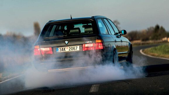 BMW M5 Touring: Zanech svůj podpis!