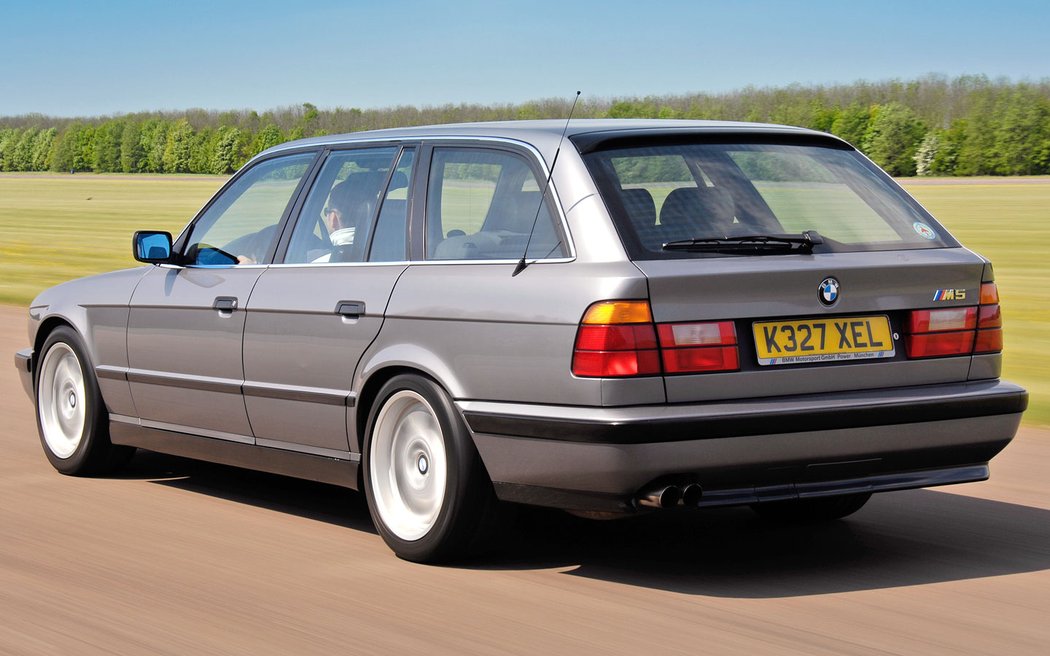 BMW M5 Touring E34 (1992-1995)