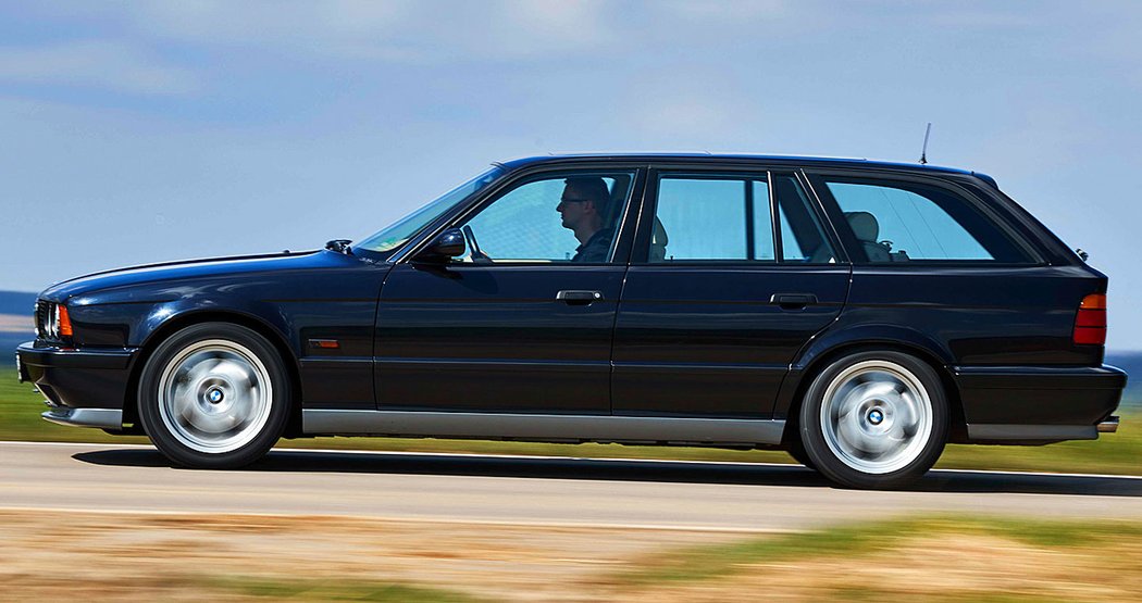 BMW M5 Touring E34 (1992)