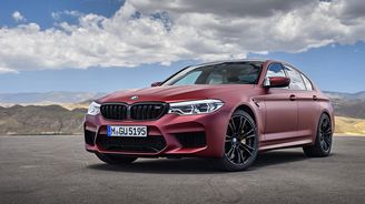BMW oficiálně představuje M5. Poprvé v historii jako čtyřkolku