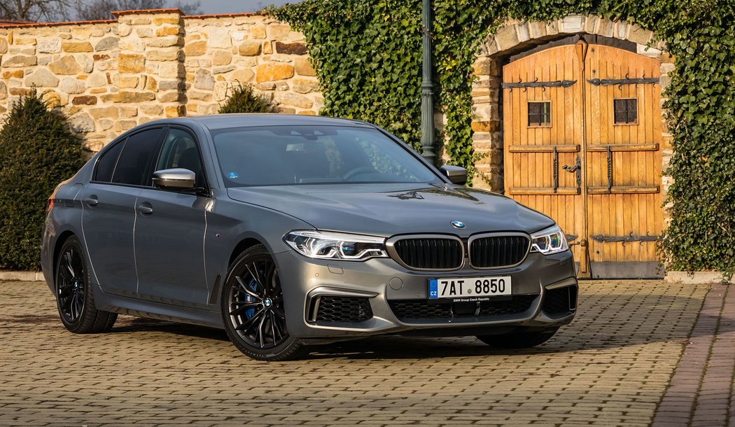 BMW M550i xDrive