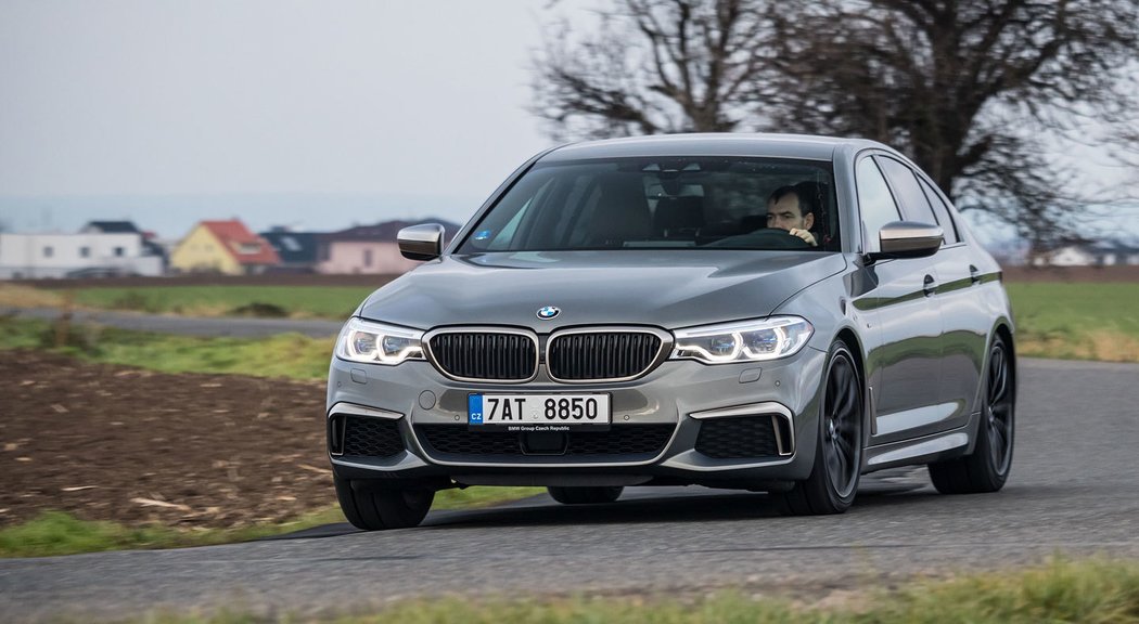 BMW M550i xDrive