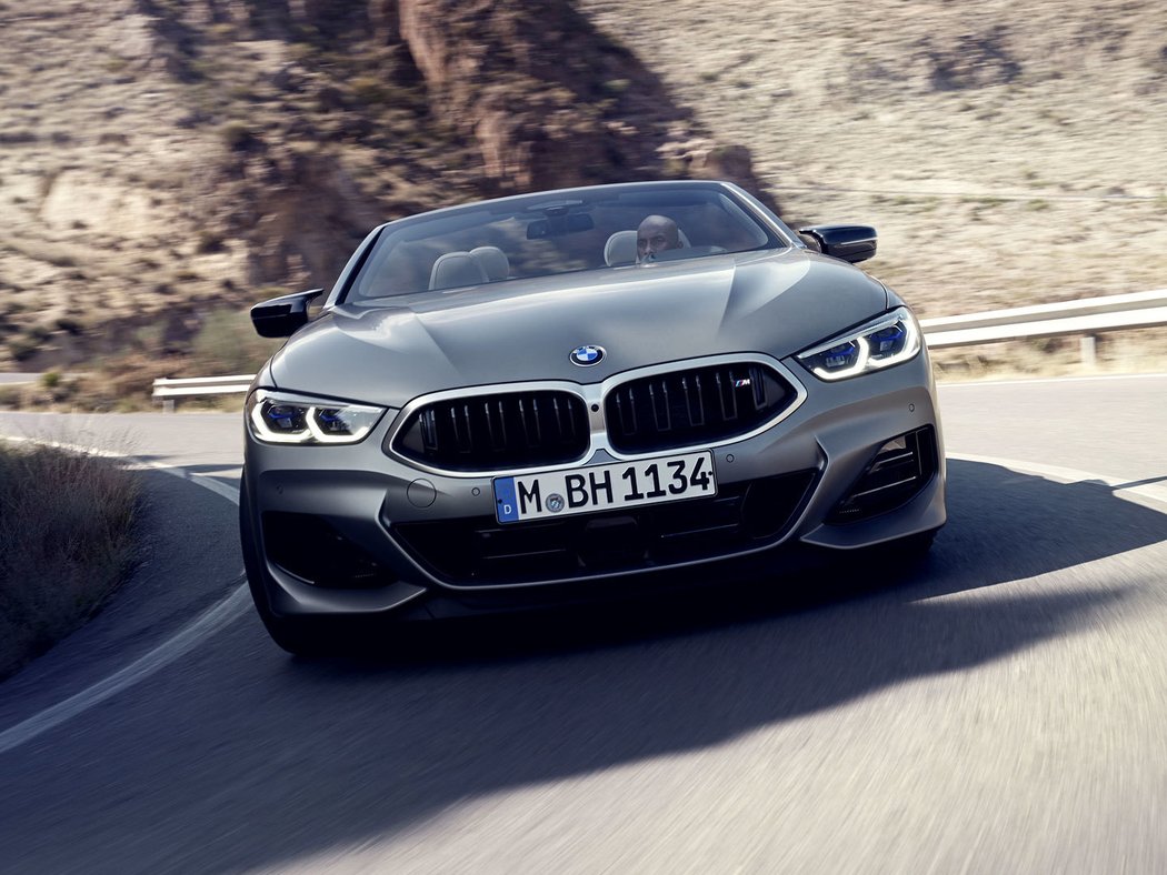 BMW M850i xDrive Convertible