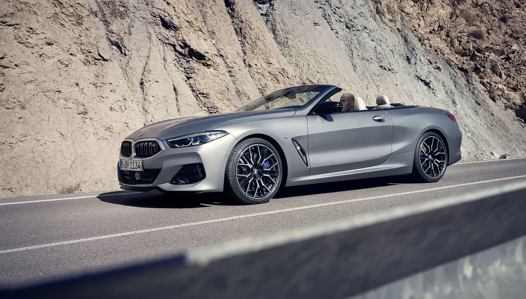 BMW M850i xDrive Convertible