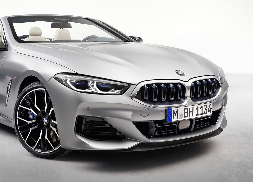 BMW M850i xDrive Convertible