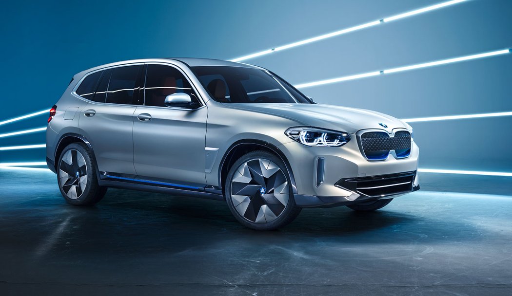 BMW iX3