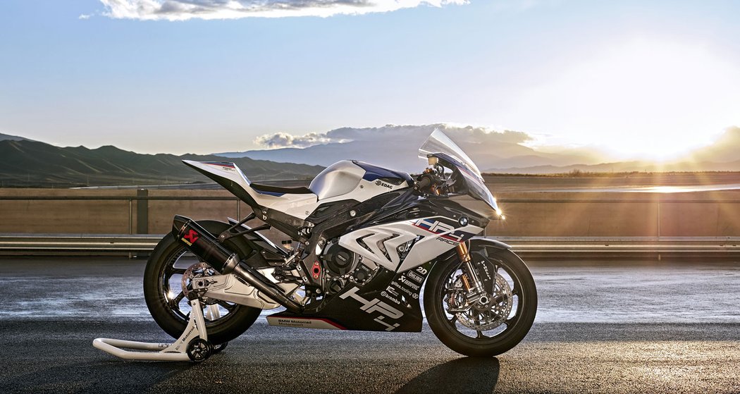 BMW HP4 RACE