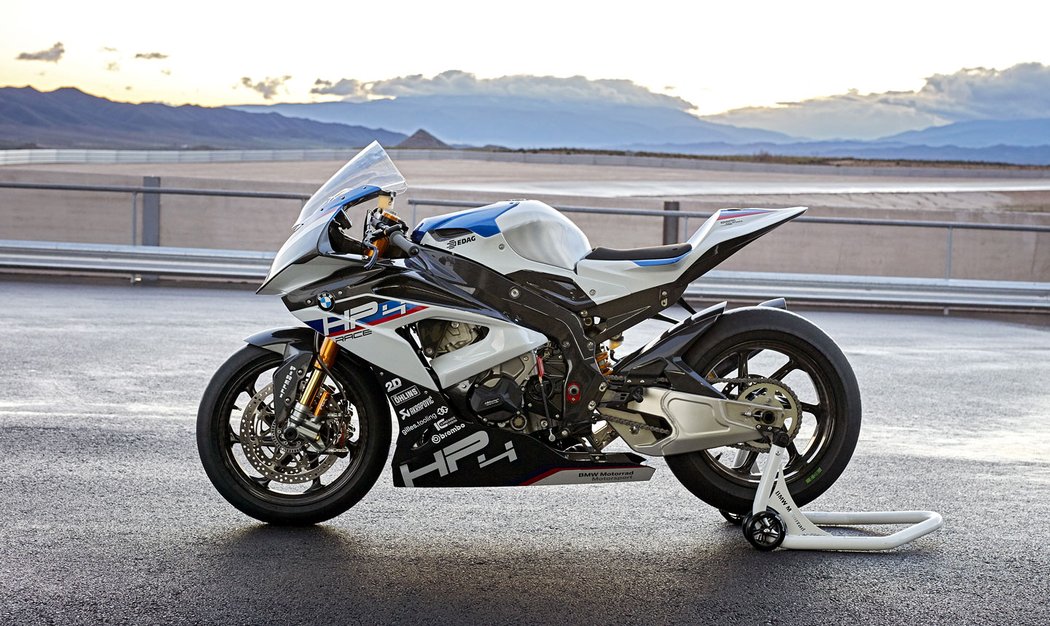 BMW HP4 RACE