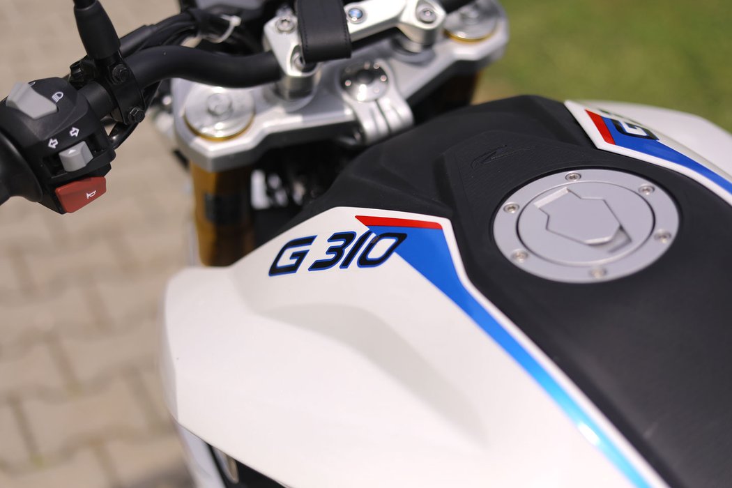 BMW G 310 R