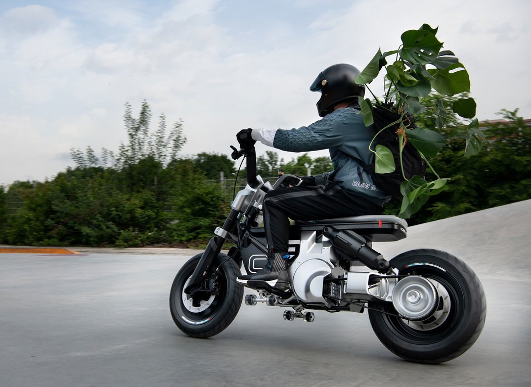 BMW Motorrad Concept CE 02