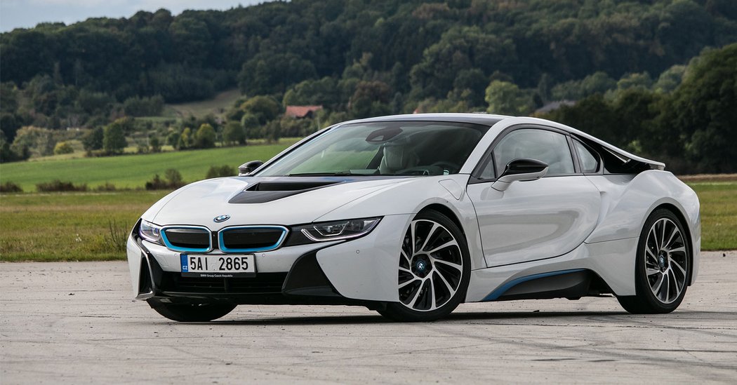 BMW i8