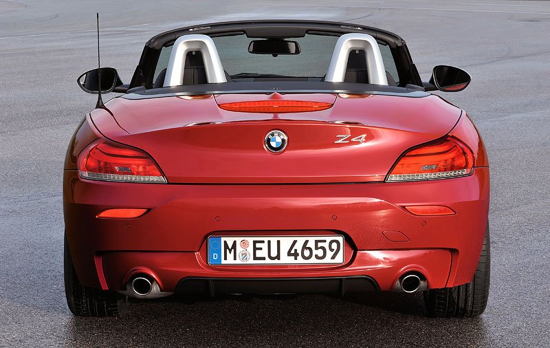 BMW Z4 sDrive35is - Oficiální fotografie (12/2010)