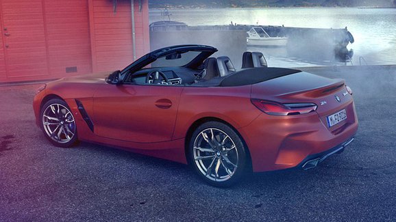 Nové BMW Z4 ze všech stran. Máme jeho fotky ještě před premiérou. Včetně nového interiéru