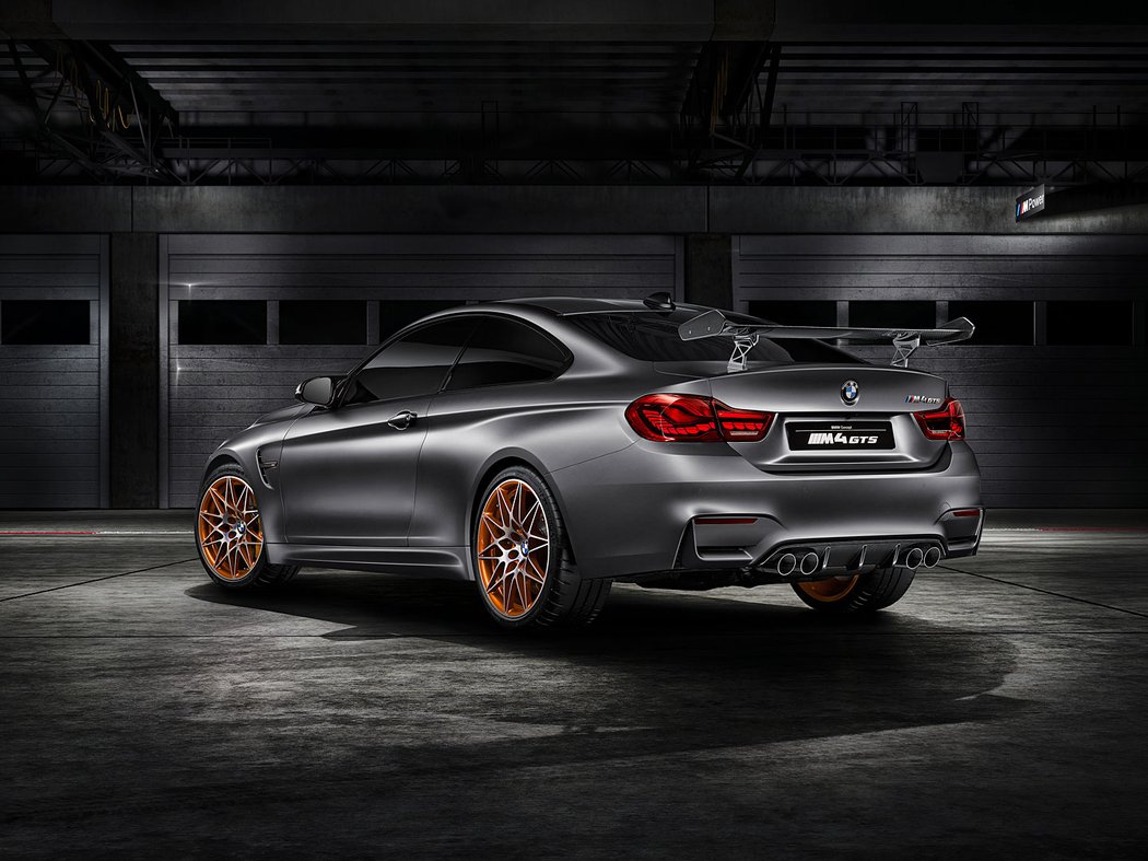 BMW M4