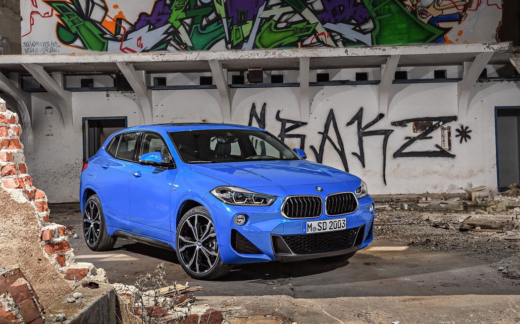 BMW X2