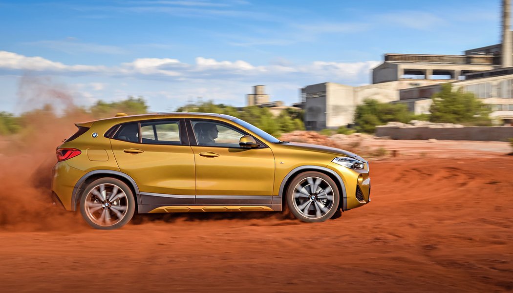 BMW X2