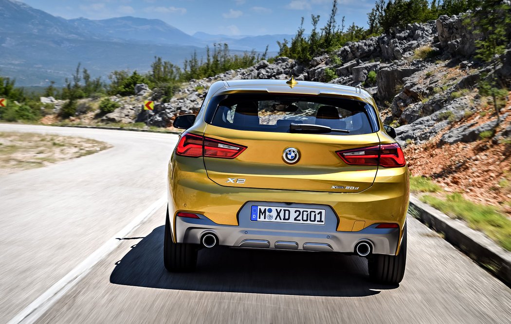 BMW X2