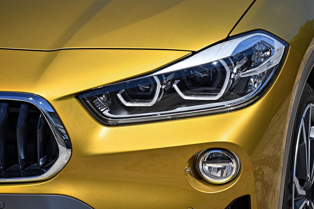 BMW X2