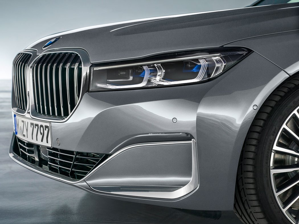 BMW řady 7