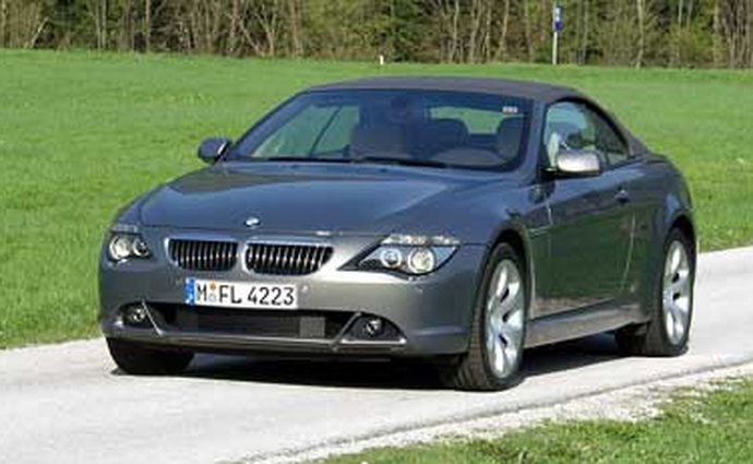 BMW pro rok 2006: motorová nadílka (130i, 540i, 650i)