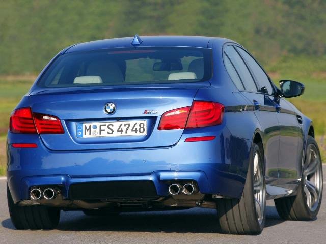 BMW M5