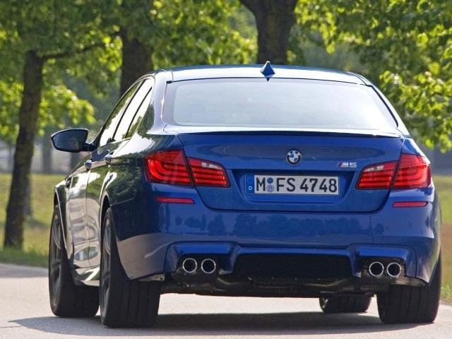 BMW M5