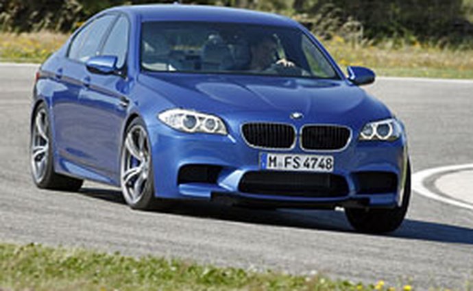 Video: BMW M5 – V akci na Laguna Seca