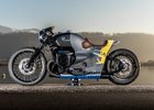 BMW R 18 Iron Annie je parádní motorka na zakázku. Inspirací bylo slavné letadlo