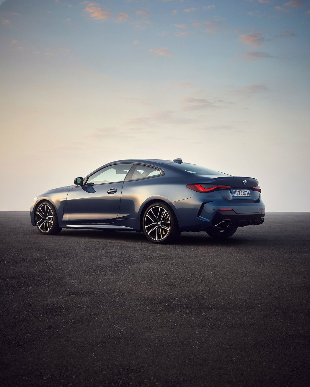 BMW M440i