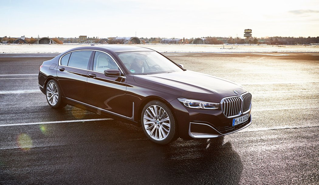 BMW 745Le xDrive