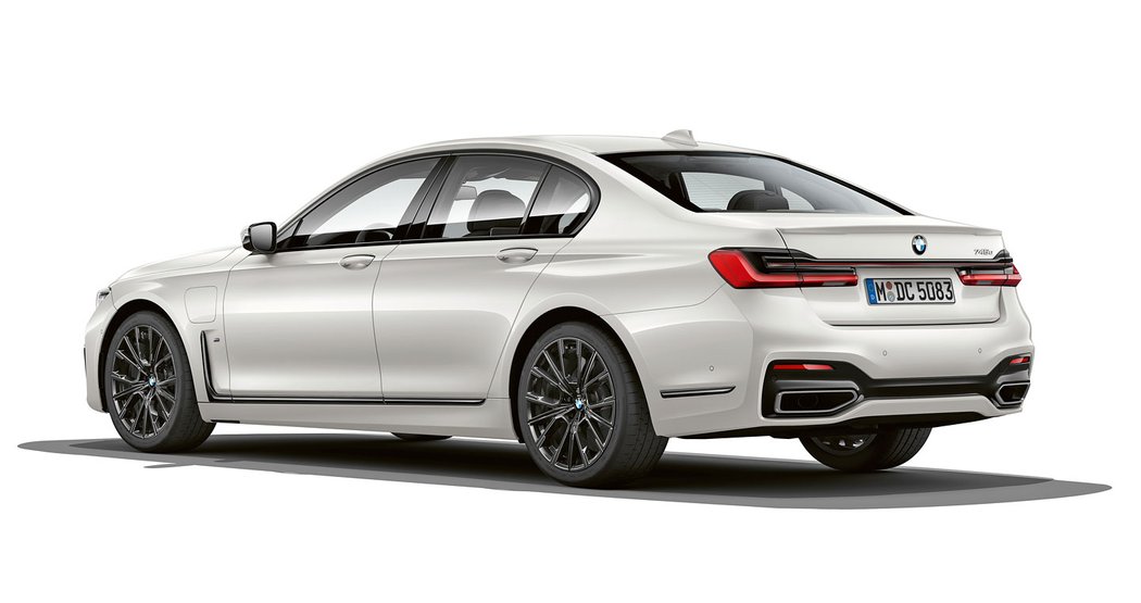 BMW 745Le xDrive