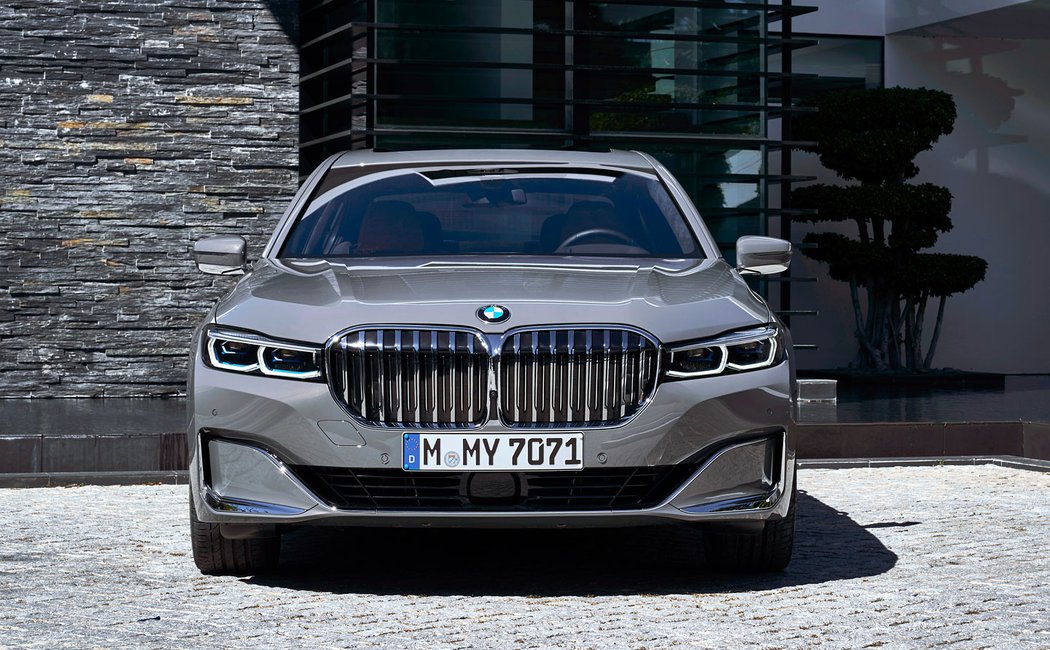 BMW 750Li xDrive