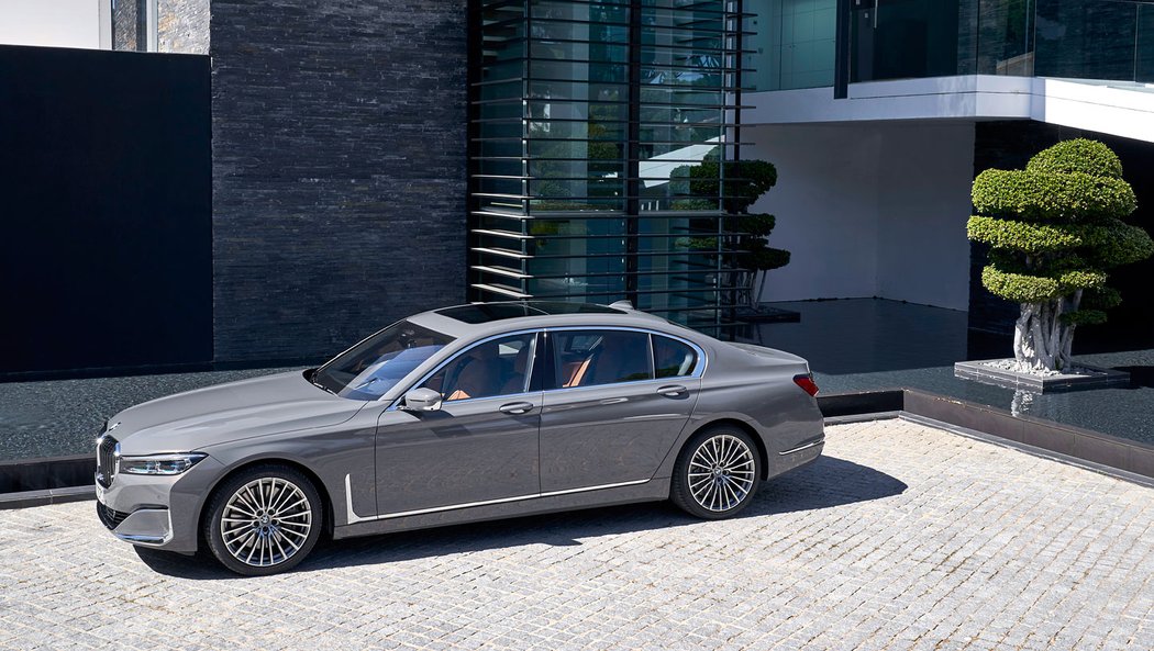 BMW 750Li xDrive