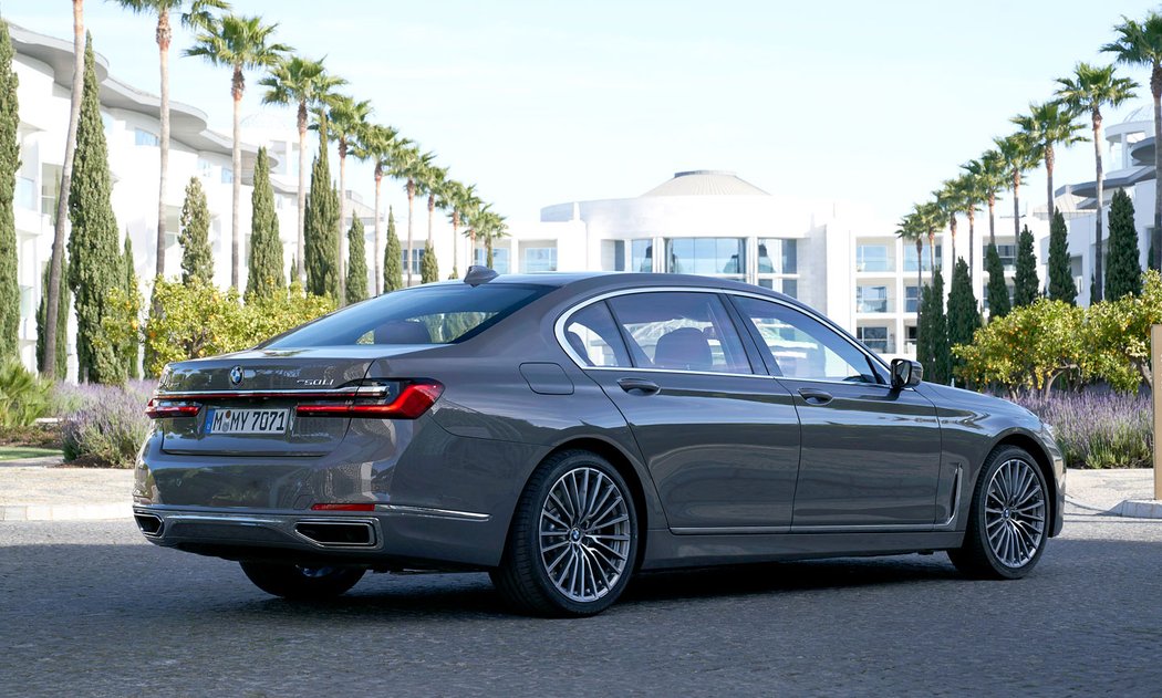 BMW 750Li xDrive